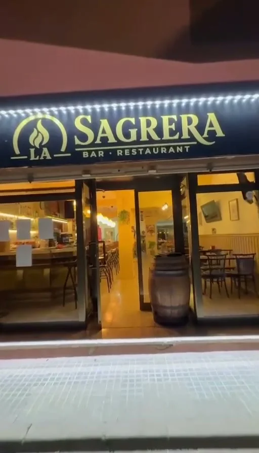 Fachada de Bar La Sagrera en Carrer de Sant Galdric